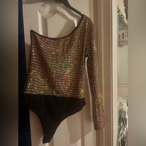 Charlotte Russe Black One Shoulder Long Sleeve Shimmer Bodysuit Sz L NWT
